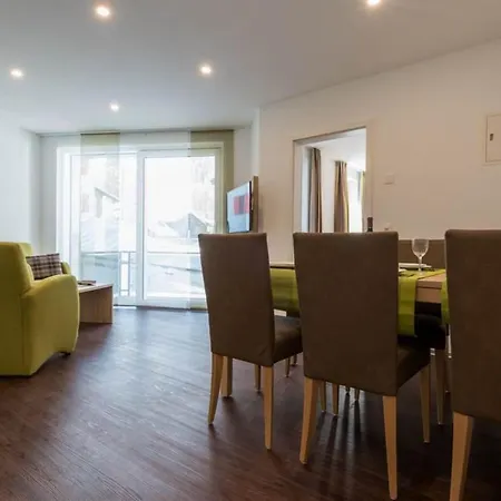 Haus Alpenrose By Interhome Lägenhet