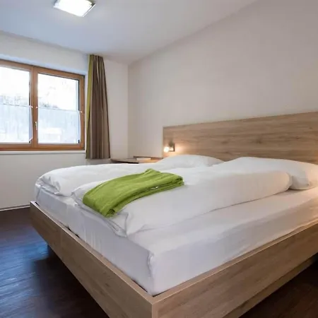 Lägenhet Haus Alpenrose By Interhome