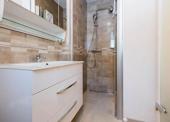 Haus Alpenrose By Interhome Daire Saas-Almagell